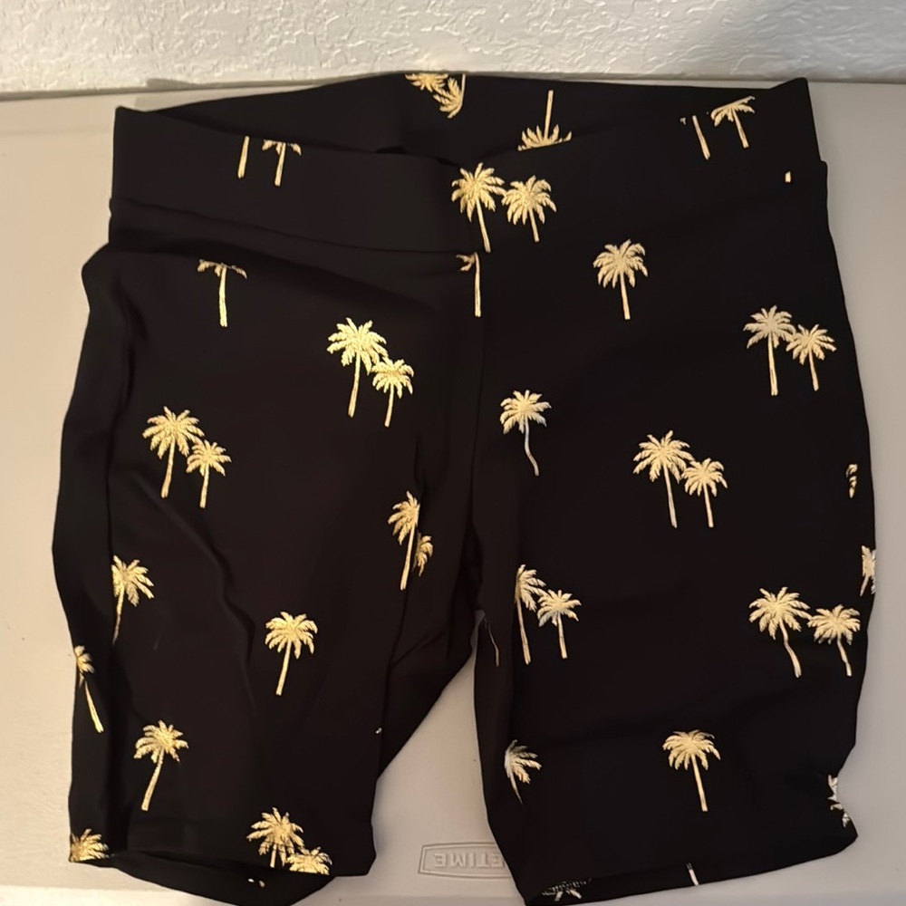 Torrid Women's Black Palm Tree Print Biker Shorts